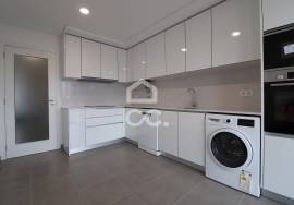 New build apartments in S. Martinho do Bispo