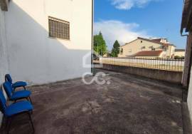 Commercial property Chaves