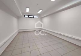 Commercial property Chaves