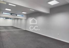 Commercial property Chaves