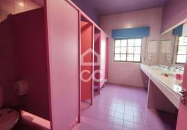 Commercial property Chaves