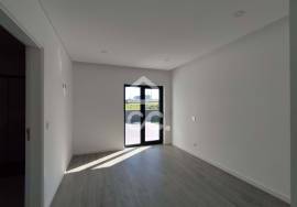 Villa V3 + 1 single tand rein of modern lines