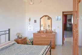 Turnkey apartment with terrace