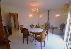 Floor of a 3 bedroom villa with large areas