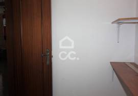 Commercial property Seixal AMORA