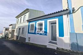 Fully renovated 2 bedroom villa