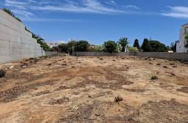 Albufeira - Exclusive Land in Albufeira – 300m from the Historic Center and Close to the Sea