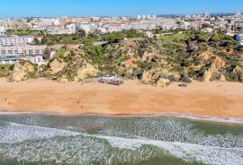 Albufeira - Exclusive Land in Albufeira – 300m from the Historic Center and Close to the Sea