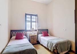 Licensed Tourism Investment in Tierra de Barros | Manor House