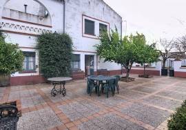 Licensed Tourism Investment in Tierra de Barros | Manor House