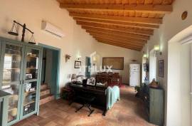Charming Four Suite Villa in the Historic Heart of Castro Marim