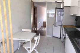 2 Bedroom Apartment with Balcony and Garage – Creixomil, Guimarães