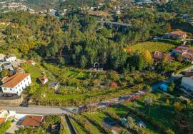 Magnificent building plot located in Amarante