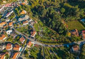 Magnificent building plot located in Amarante