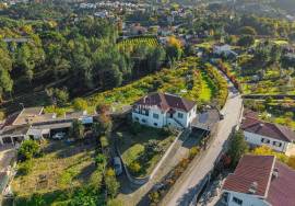 Magnificent building plot located in Amarante