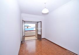 2 bedroom apartment - central area of Oeiras - Rentals