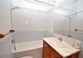 2 bedroom apartment - central area of Oeiras - Rentals