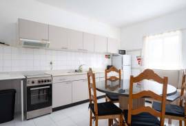 Traditional Villa with 6 Bedrooms, Pool and Land of 6,431m² in Boliqueime