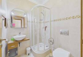 Tavira 2 bed top floor apartment with terraces sold fully furnished