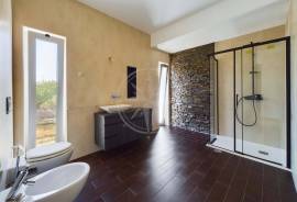 5 Bedroom Contemporary Villa for Sale in Tavira Town Centre