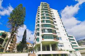3 Bedroom Apartment in Funchal Center