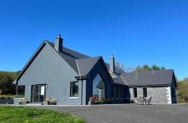 Derrymore Glen: An Architectural 350 m² Masterpiece on a 30-Acre Estate Panoramic Views