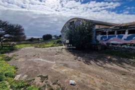 Land with approved project | Olhão