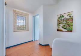 Algarve Villa with Pool in the Center of Albufeira