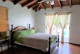 RH-225 3 bed Villa with Pool, Lambert