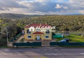2+2 bedroom villa with panoramic countryside views near Loulé