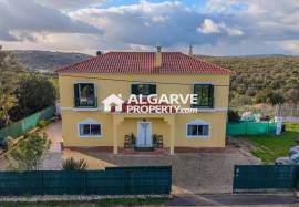 2+2 bedroom villa with panoramic countryside views near Loulé