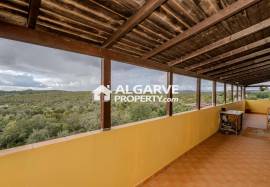 2+2 bedroom villa with panoramic countryside views near Loulé
