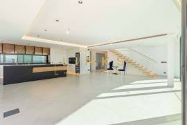 Architectural Masterpiece in Funchal: A New Paradigm of Luxury & Atlantic Views