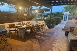 3 bedroom villa with swimming pool, panoramic views of the city, mountains and sea in Loulé