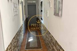 3 bedroom villa with swimming pool, panoramic views of the city, mountains and sea in Loulé