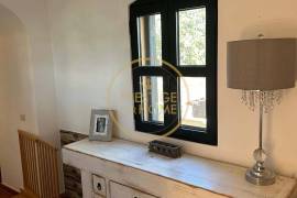 3 bedroom villa with swimming pool, panoramic views of the city, mountains and sea in Loulé