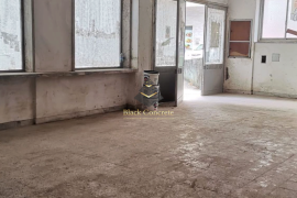 Commercial space in Cacem