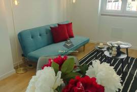 T2 in Benfica Lisbon