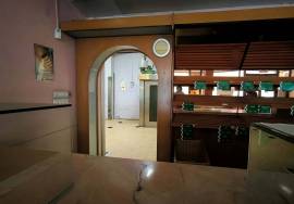 For Sale and Rent: Commercial Space on Sierras Alavesas For Sale and Rent: Commercial Space on Sierras Alavesas