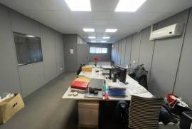 Warehouse for rent in the Sangroniz Industrial Estate, Sondika