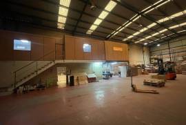 Warehouse for rent in the Sangroniz Industrial Estate, Sondika