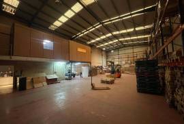 Warehouse for rent in the Sangroniz Industrial Estate, Sondika