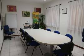 Large pavilion for sale in Jundiz