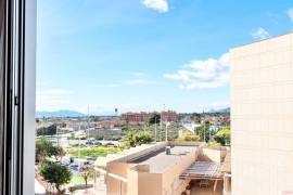 Sale of apartment Elche.In front of Health Center and Andalusia Park. Sale of apartment Elche.In front of Health Center and Andalusia Park.