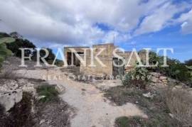 Land-Plot for sale in Xaghra Malta