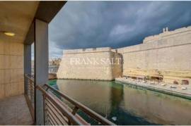 Apartment for sale in St Angelo-Mansions Malta