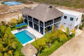 4 Bedroom Palmarito Home