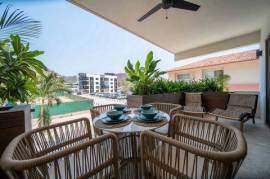 2 Bed Santa Cruz Condo