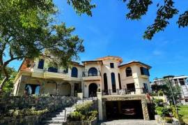 5BR Luxury Home – Ayala Greenfield Estates