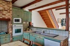 Pleasant Villa With 2 Separate Dwellings, Several Outbuildings And Garage On A 1017 M2 Plot With Lovely Views.